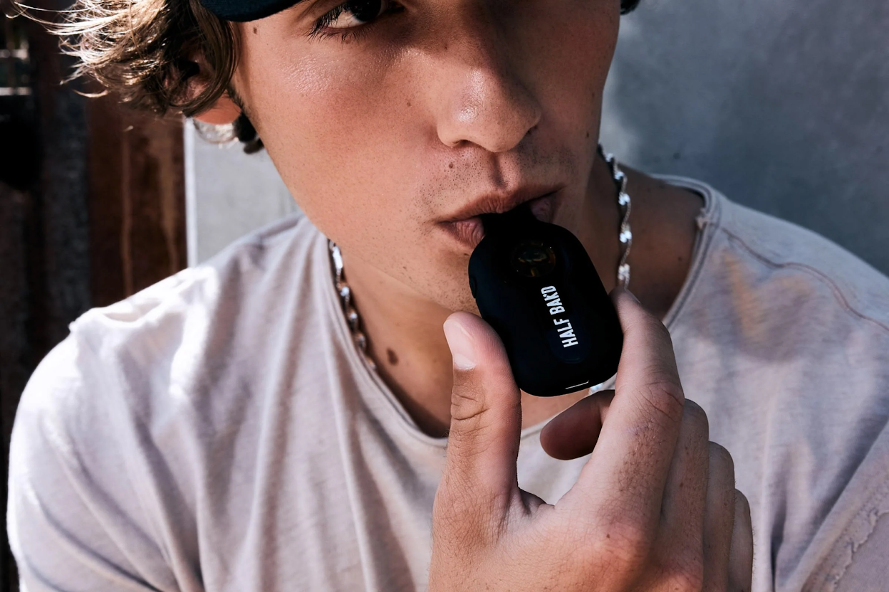 Disposables vs Cartridges: Differences & Benefits Explained