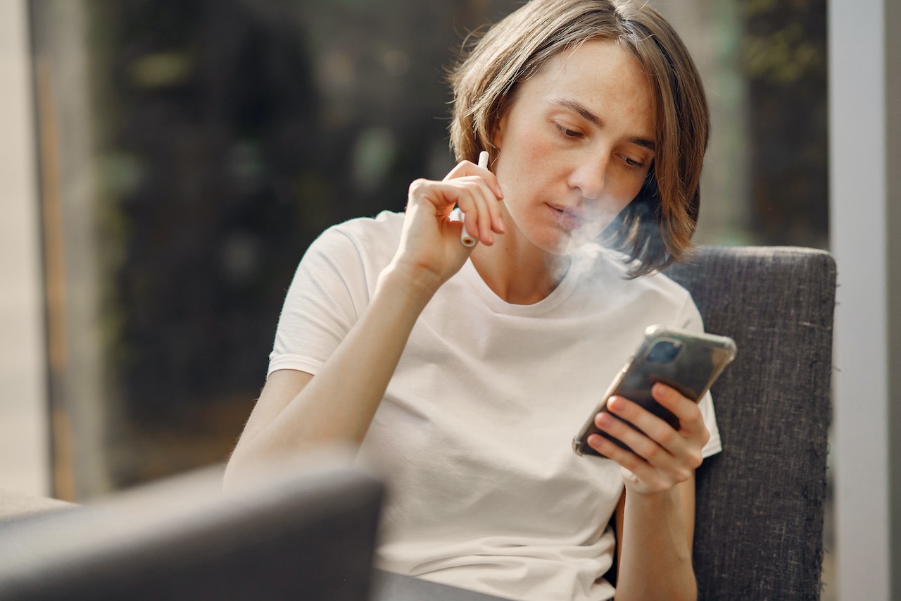 woman vaping